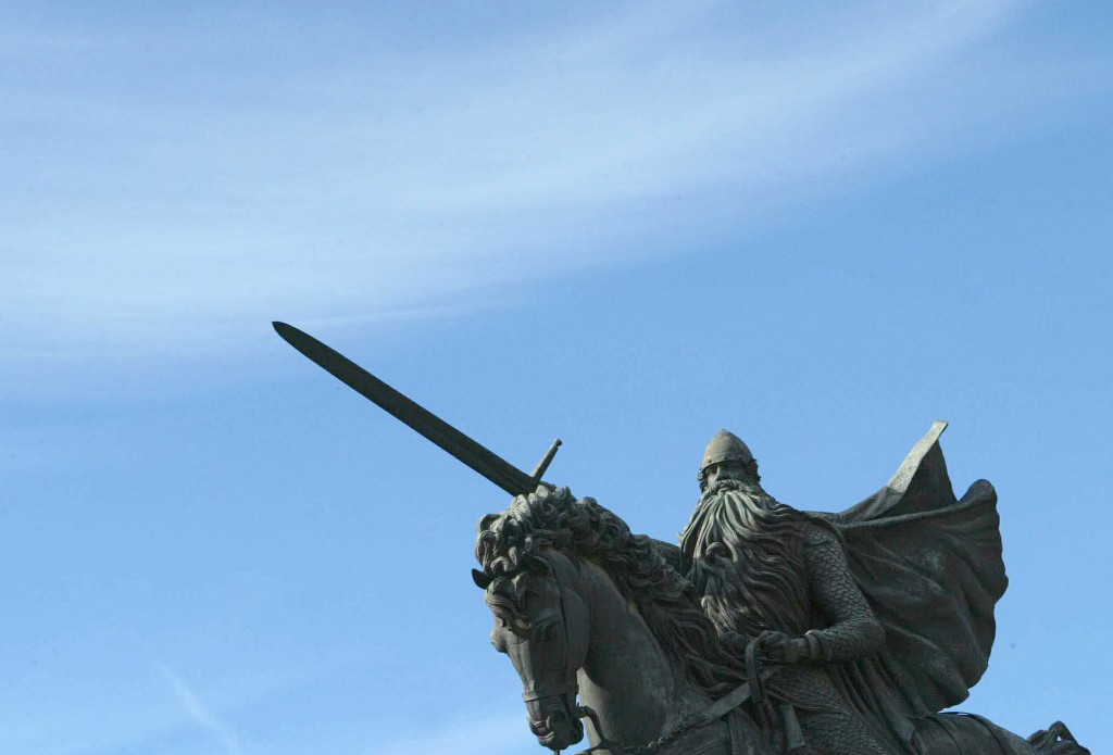 Estatua del Cid Campeador a lomos de Babieca en Burgos