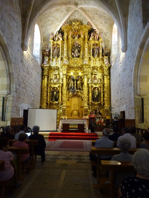 Restauración del retablo mayor de la iglesia parroquial de Poza de la Sal, en Burgos.